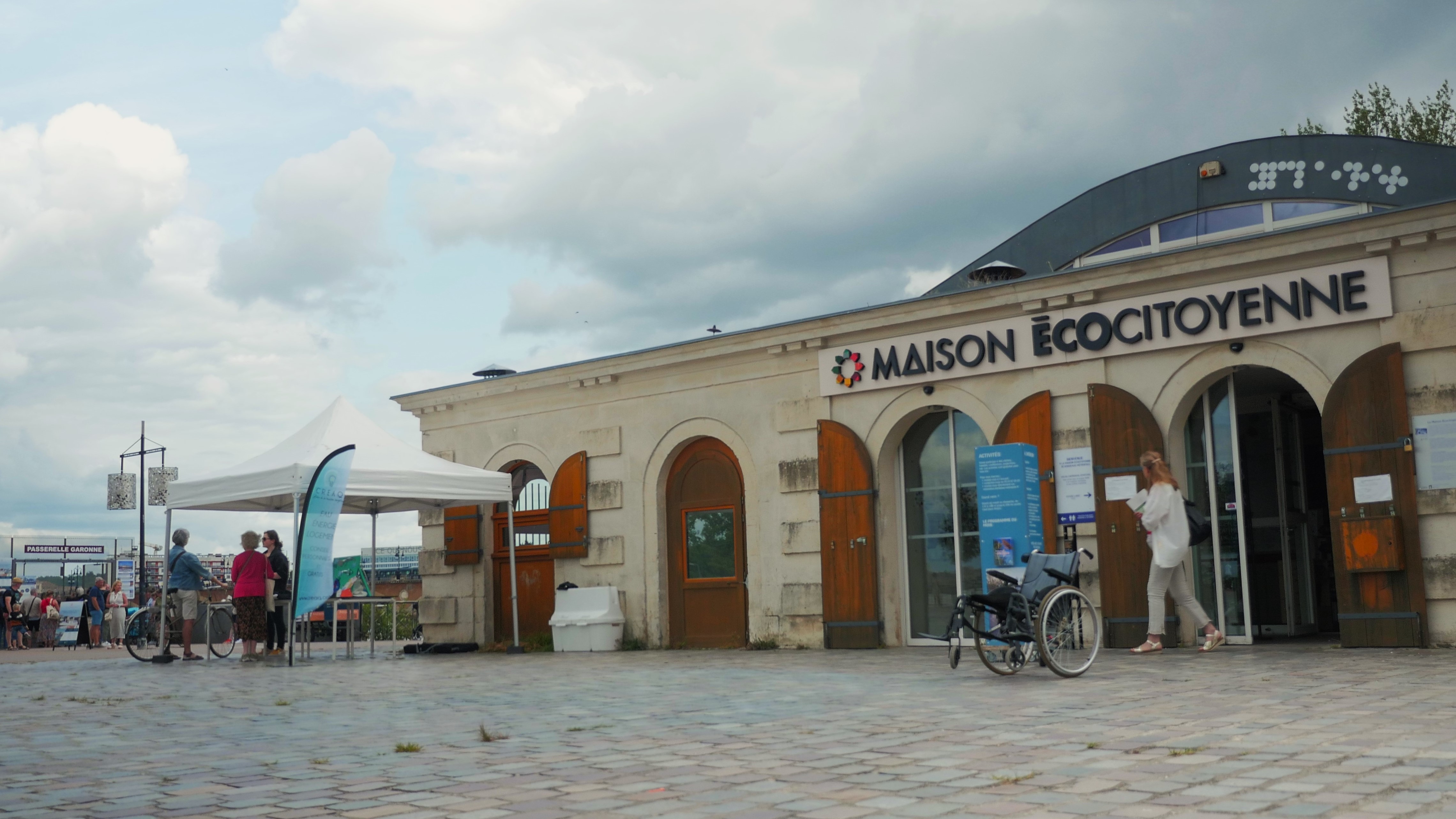 L'Eco-Mobile à la Maison éco-citoyenne de Bordeaux